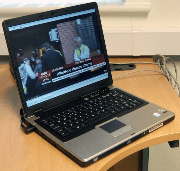 How to Watch TV on Laptop in 2019 (Best Options)